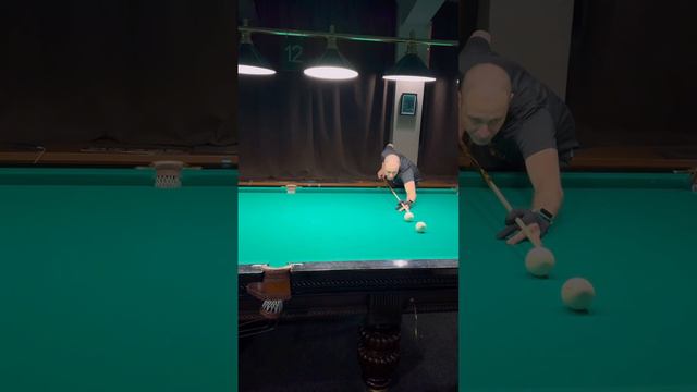Непростой свояк в центр #billiard #обучение #бильярд #развлечение #спорт
