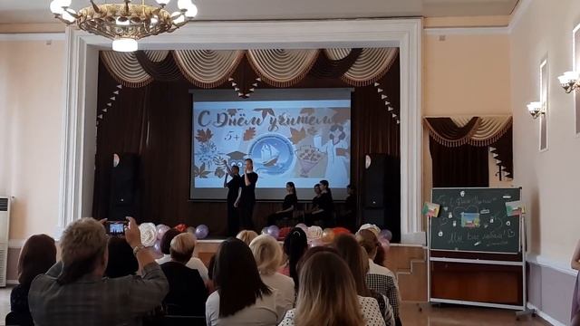 Живые воспоминания / Дебют театральной студии " Третий звонок ". смотреть онлайн