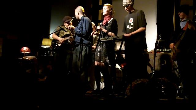 The Grass Roots Foundation 2 смотреть онлайн