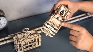 Самоходная сборная модель ШЕЛ ТРАМВАЙ 10-й НОМЕР...