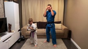 КУДО дома Блок 9: Кихон - Техника ударов руками