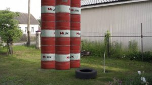 Вышка с бочками