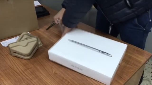 MACBOOK AIR 13’’ A €399,99 CON GIRADA GO! UNBOXING #20