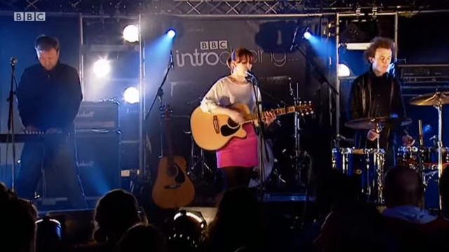 Fiona Clayton - Paralysed (BBC Radio 1's Big Weekend 2011)