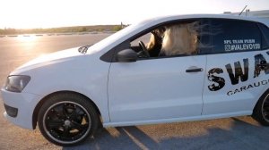 Ветреный Volkswagen Polo со стеной SWAT EXE 15v2 vs Taramps T14.2