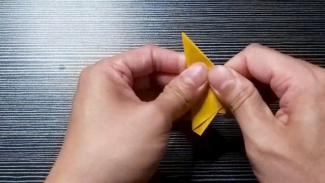 Origami Star Easy | Classroom Christmas Decorations Ideas