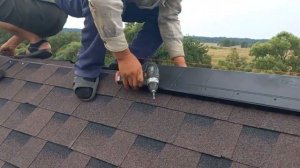 Монтаж кровли из мягкой черепицы