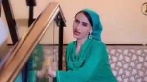 МАН ДУХТАРИ ГАРИБАМ БЕ ХОЛУ БЕ МАДОРАМ