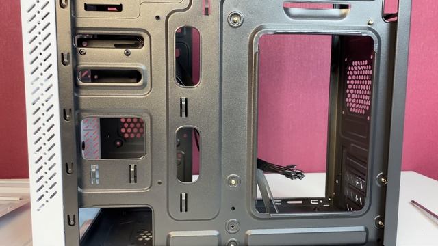 Обзор корпуса Ginzzu D380 RGB White | Белый корпус за 1350 рублей смотреть онлайн