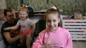 Калмакова Алиса- Мой папа сильнее всех! (Д.Воскресенский)