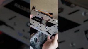 Распаковка AMD RX 6700 XT и немного о "пломбе" Ситилинка