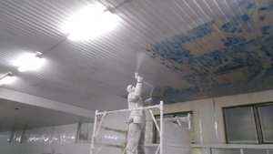 Покраска потолка Безвоздушным аппаратом Graco Mark 5