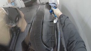 Car painting | Minibus Opel Vivaro | Waterborne Cromax Pro | Clear coat Lechler mc405 / Iwata ws400