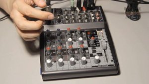 Behringer XenyX 1002FX - краткий осмотр устройства...