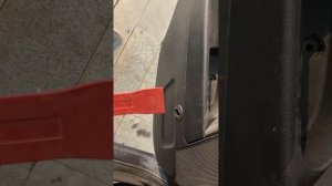Як зняти карту задньої дверки Ford Fiesta/ Как снять карту задней двери Форд Фиеста
