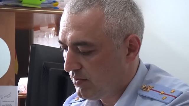 Полицейские установили личность женщины, подбросившей ребенка к воротам дома в Беслане смотреть онлайн