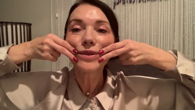 Упор#13. Уничтожаем брыли/Возвращаем молодой овал/Выравниваем морщины марионетки/Поднимаем рот смотреть онлайн