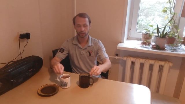 Мешаем сахар в чае - развиваем координацию движений!