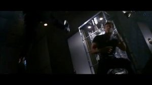 TANGO & CASH SILVESTER STALLONE E KURT RUSSELL (SCENA FINALE)