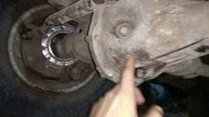 Проверка регулировки шкворней УАЗ после небольшого пробега.