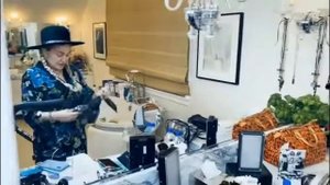 Мадонна Луиза Вероника Чикконе Биография, как живет, сколько зарабатывает