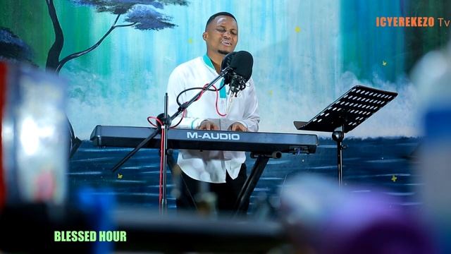 Njya ngira amatsiko II Gad iransubije смотреть онлайн