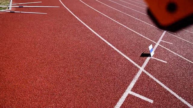 Бросок копья весом 400 грамм за 31 метров у Любы Диевой в первенстве Тобольска по лёгкой 20.06.2021 смотреть онлайн