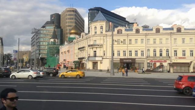 Трамваи до Белорусского вокзала - Памятник Максиму Горькому