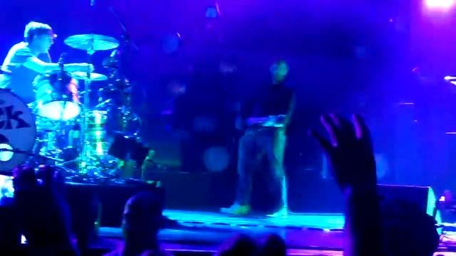 The Black Keys Oakland Oracle Arena 5/4/12 смотреть онлайн