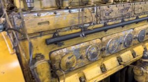 Судовой двигатель 8Ч23/30