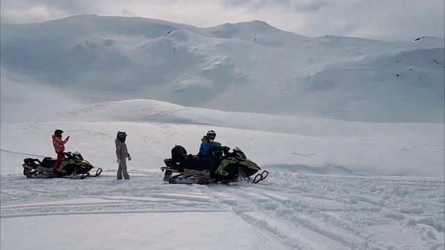Тур на снегоходе в Черногории_гора Синьявина | Snowmobile tour in Montenegro_Mount Sinjajevina 2021 смотреть онлайн