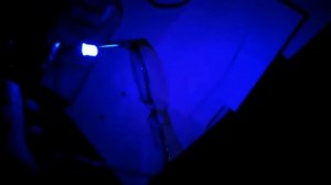 Проверка УФ светодиода и очков на пропуск УФ излучения