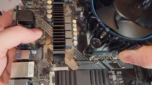 Install I5-13400f into Gigabyte B760m DS3H LGA 1700 motherboard, stock cooler