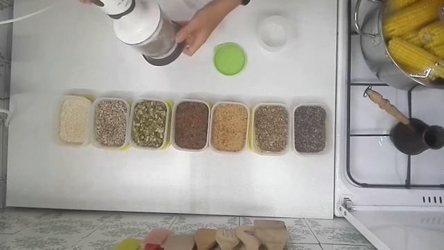 Смесь семян и орехов для салата, каши, йогурта! смотреть онлайн