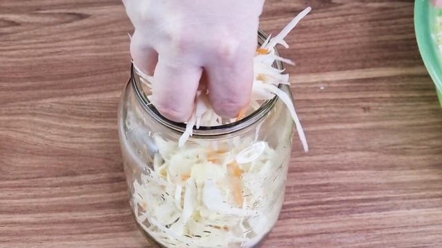 Похрустим‼️Вкусная маринованная капуста и салат на каждый день! Быстрый и простой рецепт смотреть онлайн