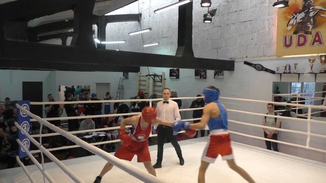 Видео № 5. Открытый ринг в БК Ударник на Шоссе Энтузиастов. 10 марта 2018 года. смотреть онлайн