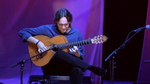 Vicente Amigo, Rio de La Seda.  TIERRA