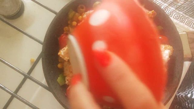 Омлет в копченой паприке и овощах с оливками от ВИКШИР смотреть онлайн