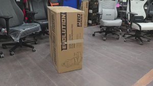 Распаковка Evolution Nomad PRO -G в Москву
Проверка кресла, перед оплатой и отправкой. Для Алексея.