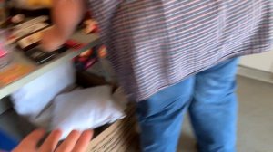 ГАРАЖНАЯ Распродажа в США | Что хранят АМЕРИКАНЦЫ в своих Домах? GARAGE SALE