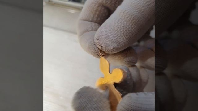 ЗОЛОТОЙ КРЕСТ смотреть онлайн