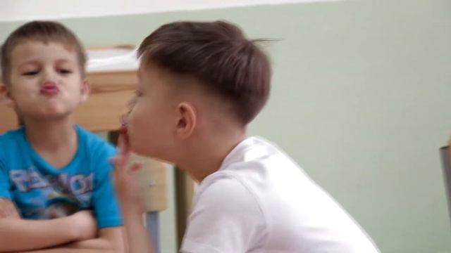 один день из жизни садика . смотреть онлайн