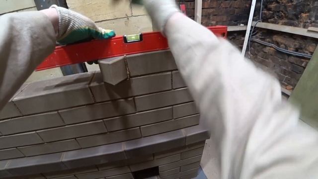 Банная печь из кирпича в общественной парной для коммерческой бани