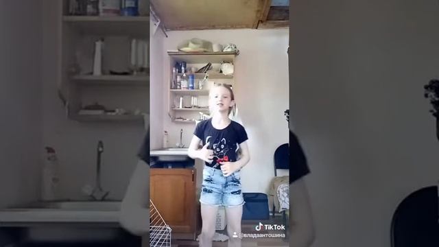 На даче с мальчиком сидим дома смотреть онлайн