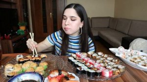 100 СУШИ/РОЛЛОВ ЗА РАЗ! 5 КГ РЫБЫ/MUKBANG #AskFatima