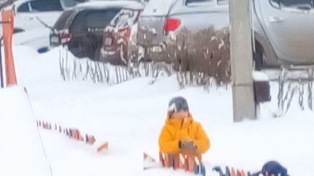 ЭКСТРЕМАЛЬНЫЕ ПРЯТКИ НА ПЛОЩАДКЕ 2 ЧАСТЬ