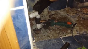 Сложная спайка полипропиленового стояка.