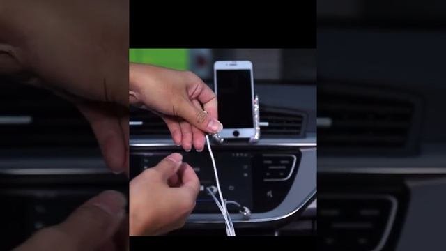 Автомобильное зарядное устройство