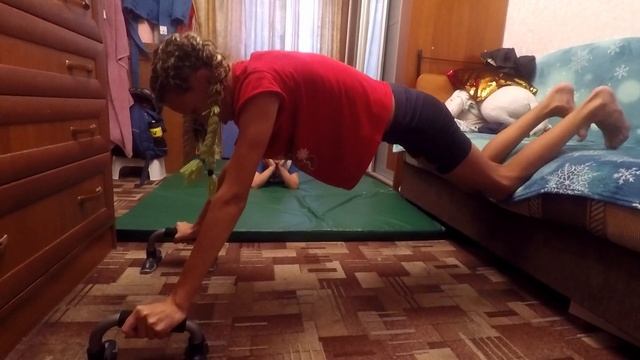 Физические упражнения дома. Самбо дети