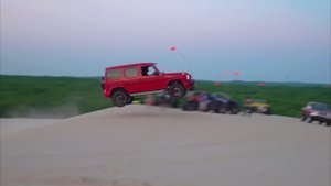 Перевернул Гелик! ОМГ! WhistlinDiesel тест на прочность Мерседес G-Wagon #1